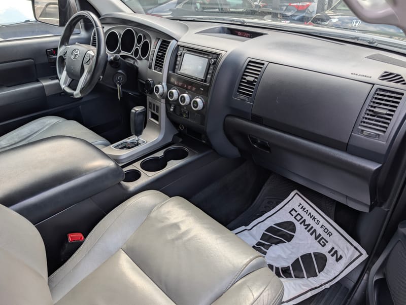 2017 TOYOTA SEQUOIA - TOY067484