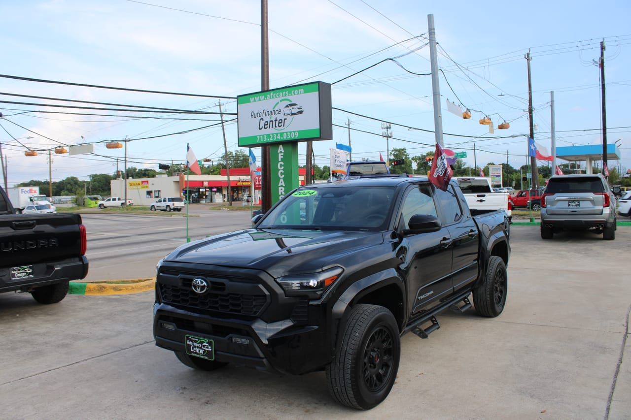 2024 TOYOTA TACOMA - TOY070113 — photo 1 of 26