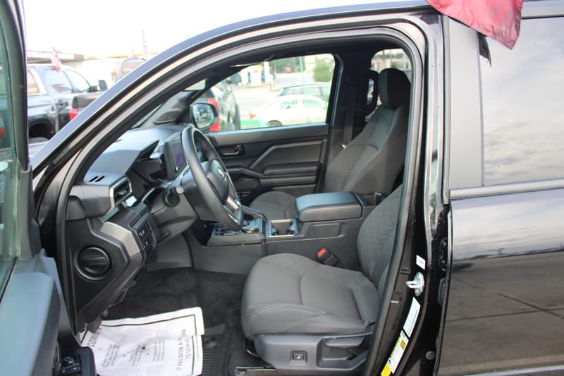 2024 TOYOTA TACOMA - TOY070113