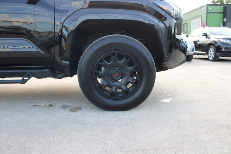 2024 TOYOTA TACOMA - TOY070113