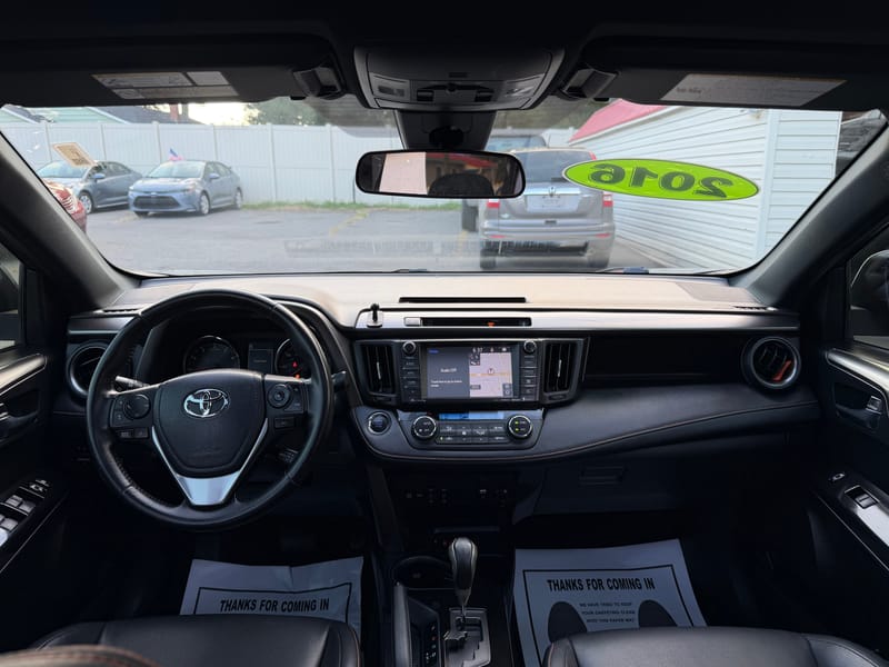 2016 TOYOTA RAV4 SE - TOY070510