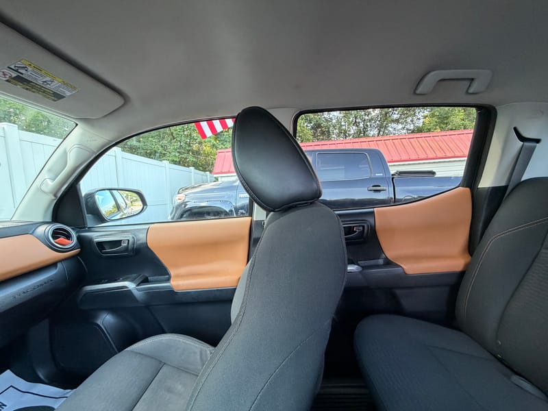 2019 TOYOTA TACOMA SR5 - TOY078251