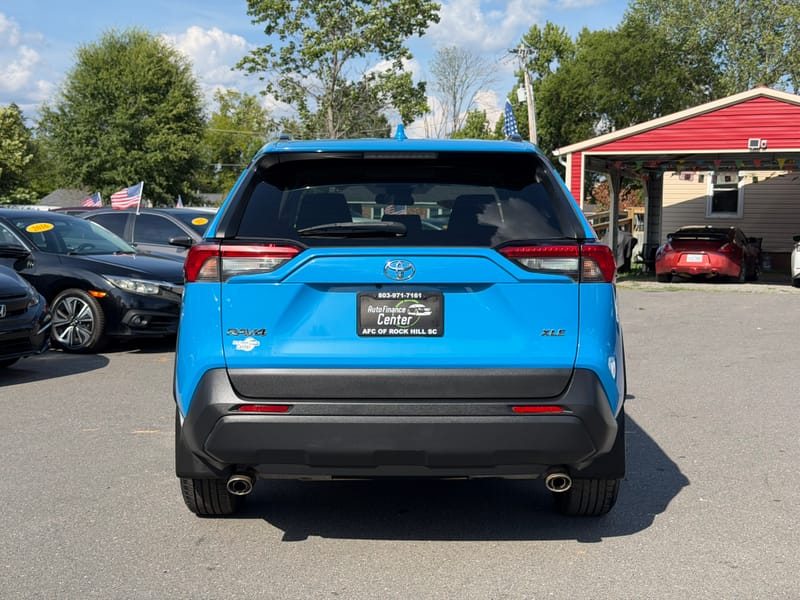2020 TOYOTA RAV4 XLE - TOY087090