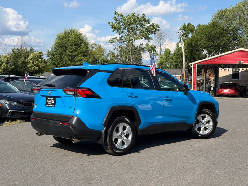 2020 TOYOTA RAV4 XLE - TOY087090
