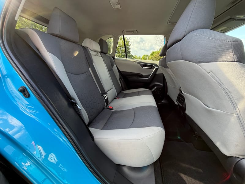 2020 TOYOTA RAV4 XLE - TOY087090