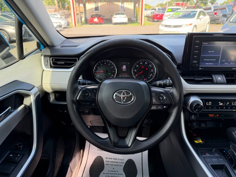 2020 TOYOTA RAV4 XLE - TOY087090
