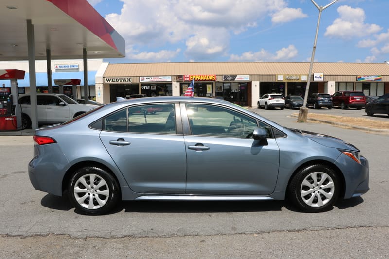 2020 TOYOTA COROLLA LE - TOY091983B