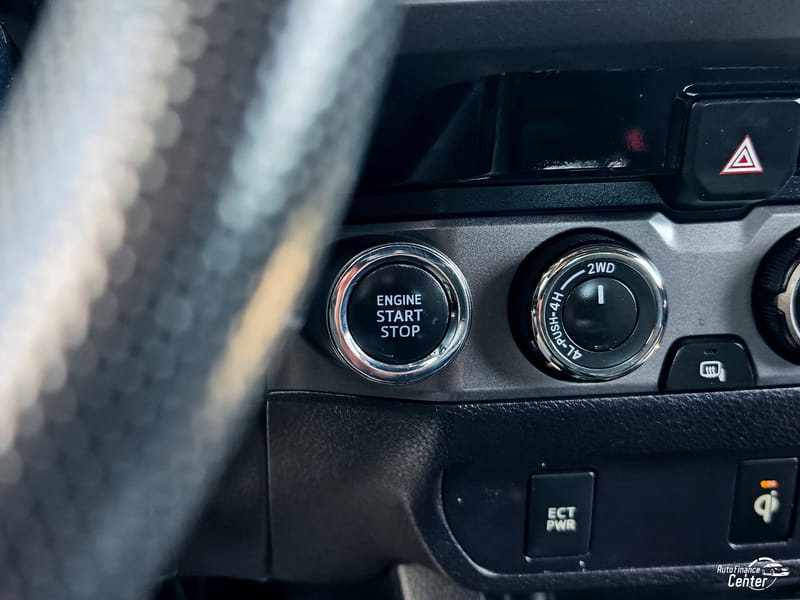 2017 TOYOTA TACOMA TRD SPORT 4X4 - TOY092318