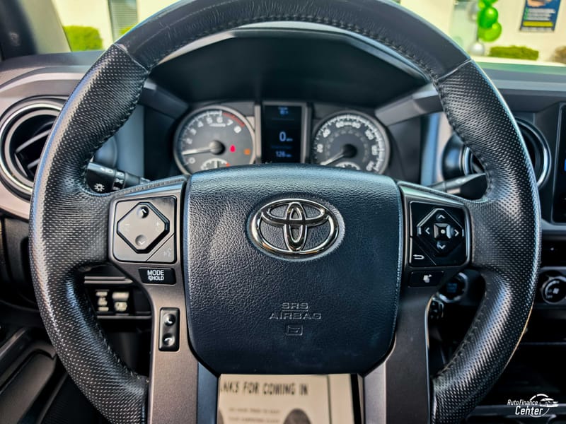 2017 TOYOTA TACOMA TRD SPORT 4X4 - TOY092318