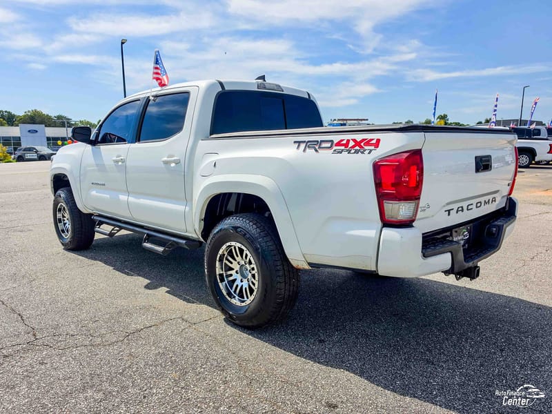 2017 TOYOTA TACOMA TRD SPORT 4X4 - TOY092318