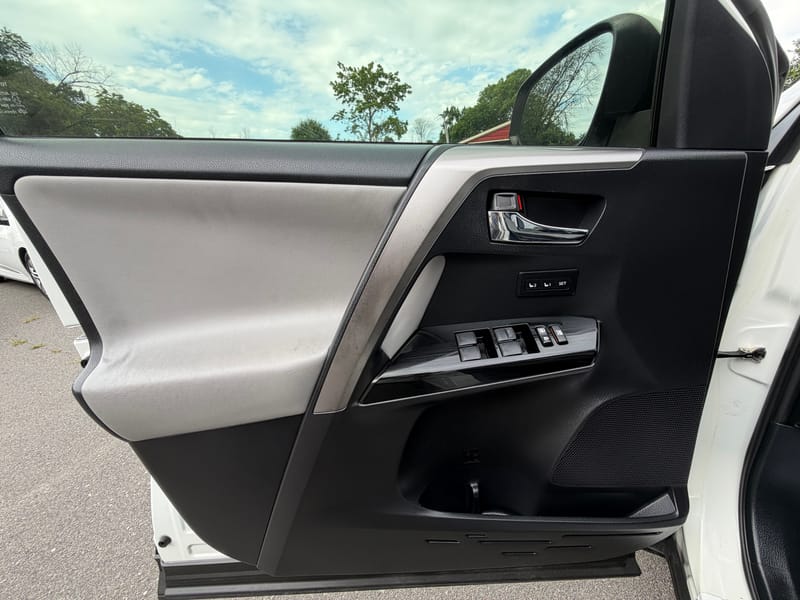 2017 TOYOTA RAV4 PLATINUM - TOY093467