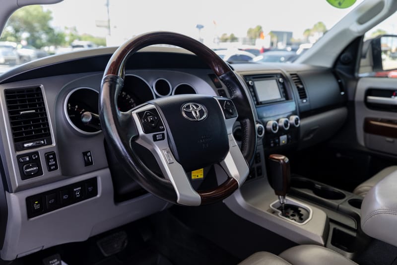 2014 TOYOTA SEQUOIA PLATINUM - TOY095193B