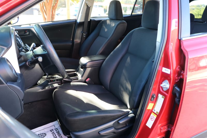 2016 TOYOTA RAV4 LE - TOY095663