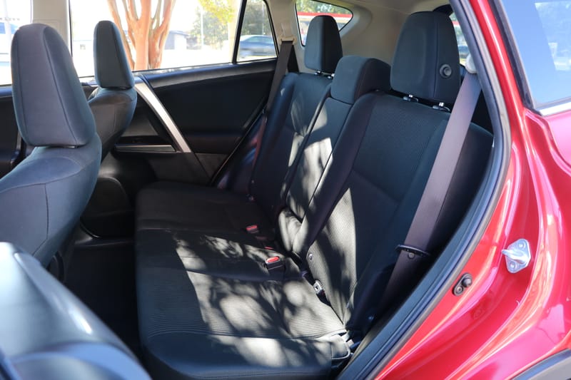 2016 TOYOTA RAV4 LE - TOY095663