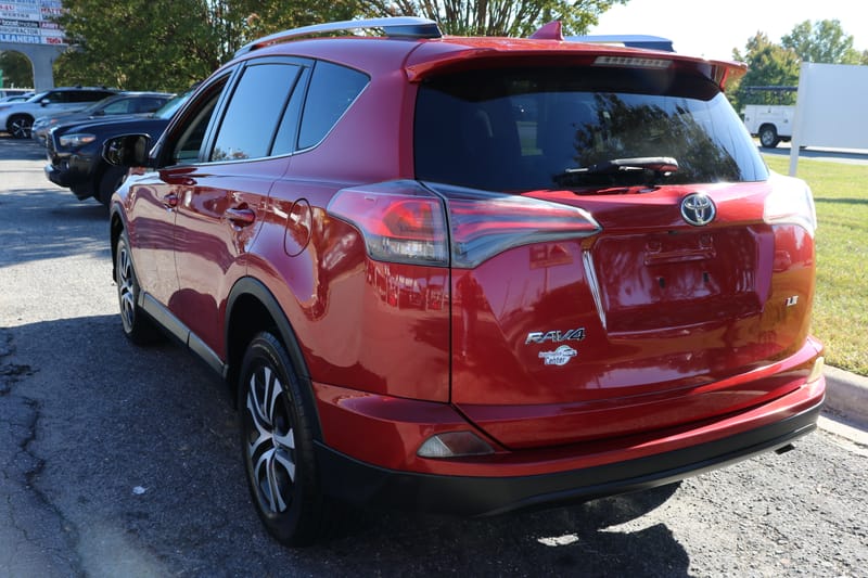 2016 TOYOTA RAV4 LE - TOY095663