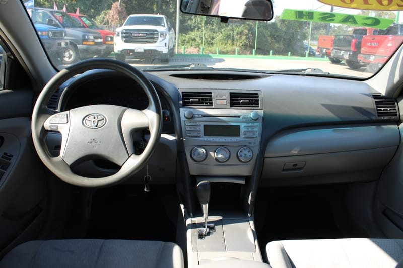 2010 TOYOTA CAMRY - TOY096920G