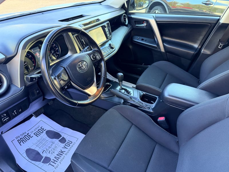 2017 TOYOTA RAV4 XLE - TOY099663