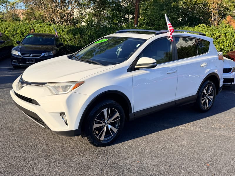 2017 TOYOTA RAV4 XLE - TOY099663