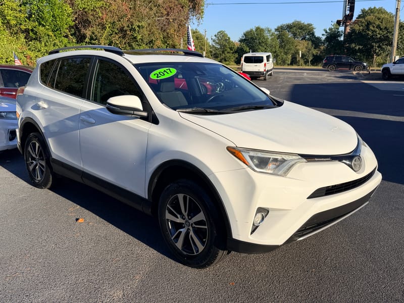 2017 TOYOTA RAV4 XLE - TOY099663