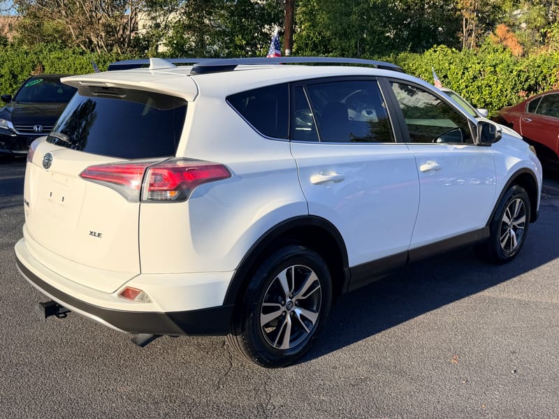 2017 TOYOTA RAV4 XLE - TOY099663