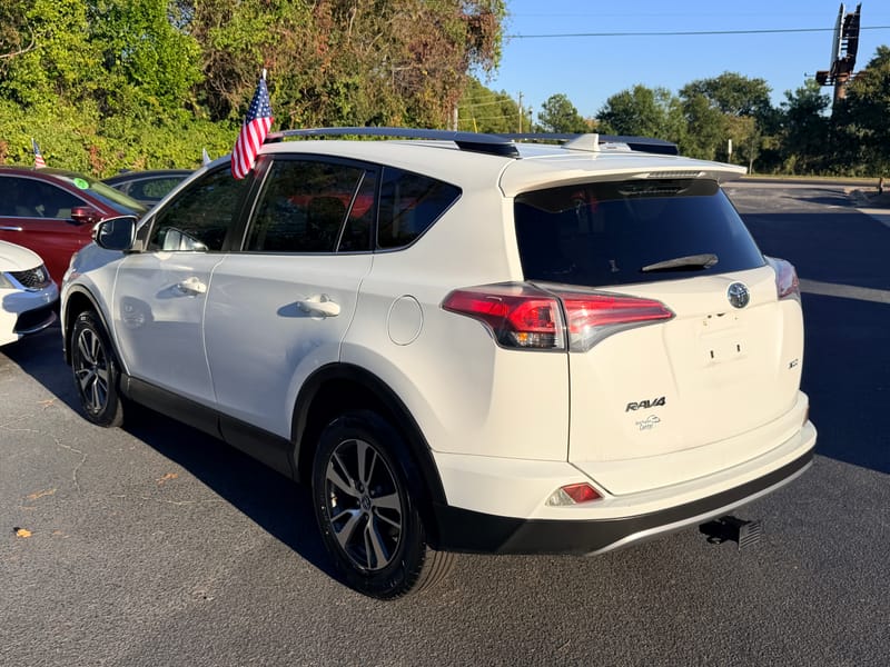 2017 TOYOTA RAV4 XLE - TOY099663