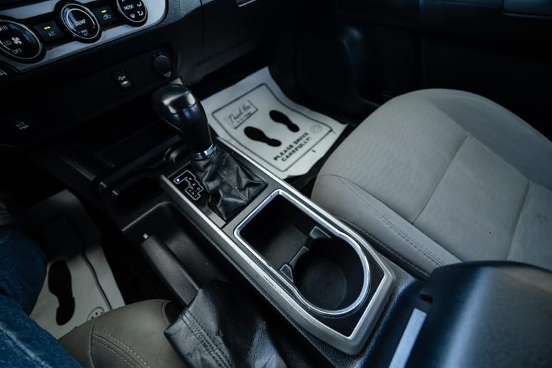 2017 TOYOTA TACOMA SR5 - TOY101140
