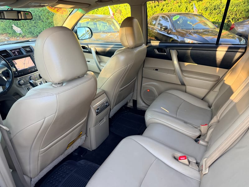 2012 TOYOTA HIGHLANDER SE - TOY101335B