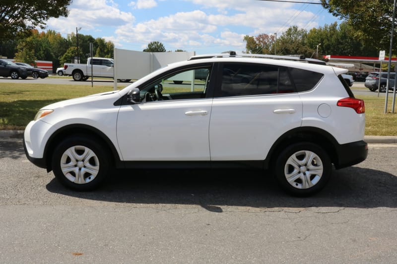 2014 TOYOTA RAV4 LE - TOY101829D
