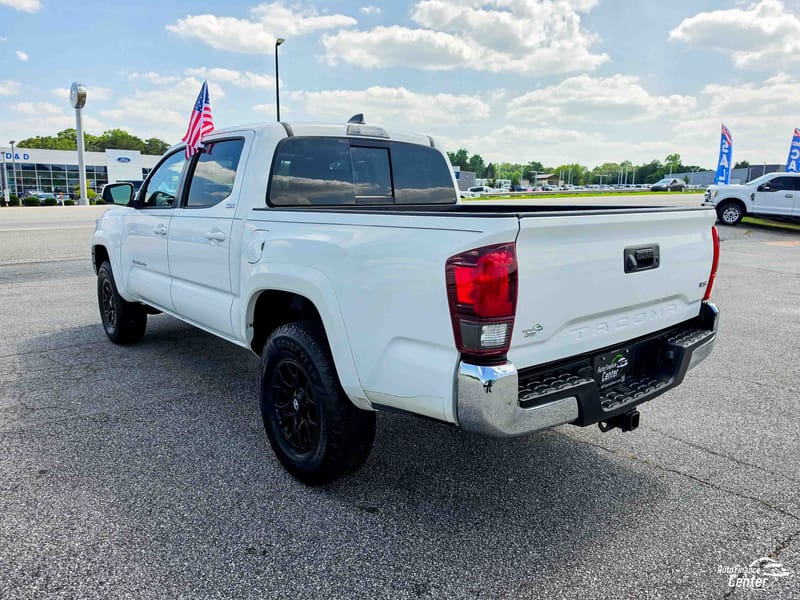 2021 TOYOTA TACOMA SR5 - TOY102070