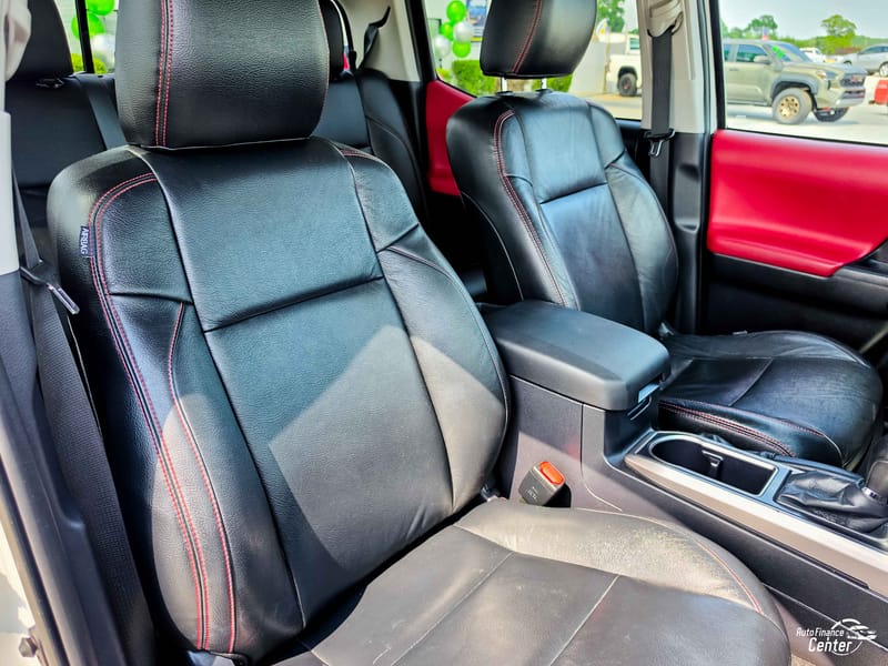 2021 TOYOTA TACOMA SR5 - TOY102070