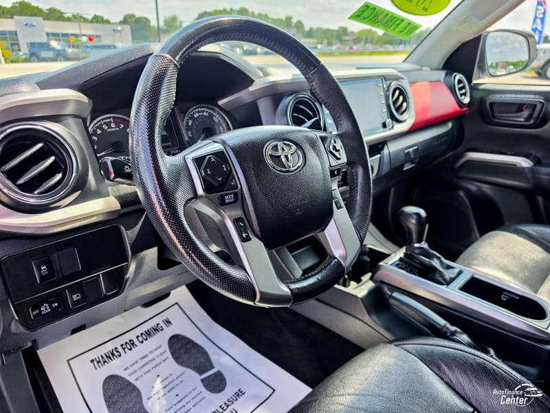 2021 TOYOTA TACOMA SR5 - TOY102070