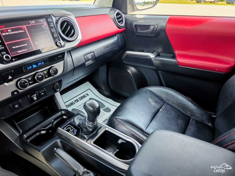 2021 TOYOTA TACOMA SR5 - TOY102070