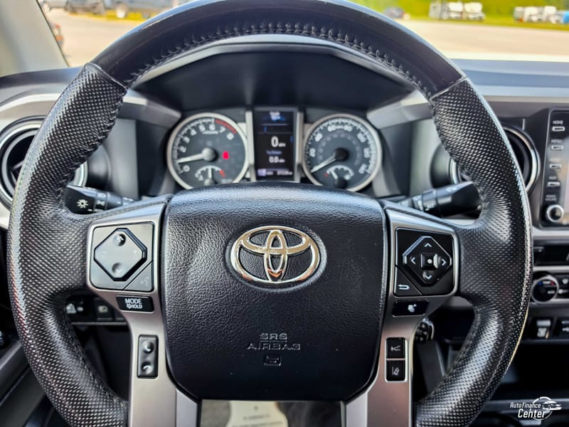 2021 TOYOTA TACOMA SR5 - TOY102070