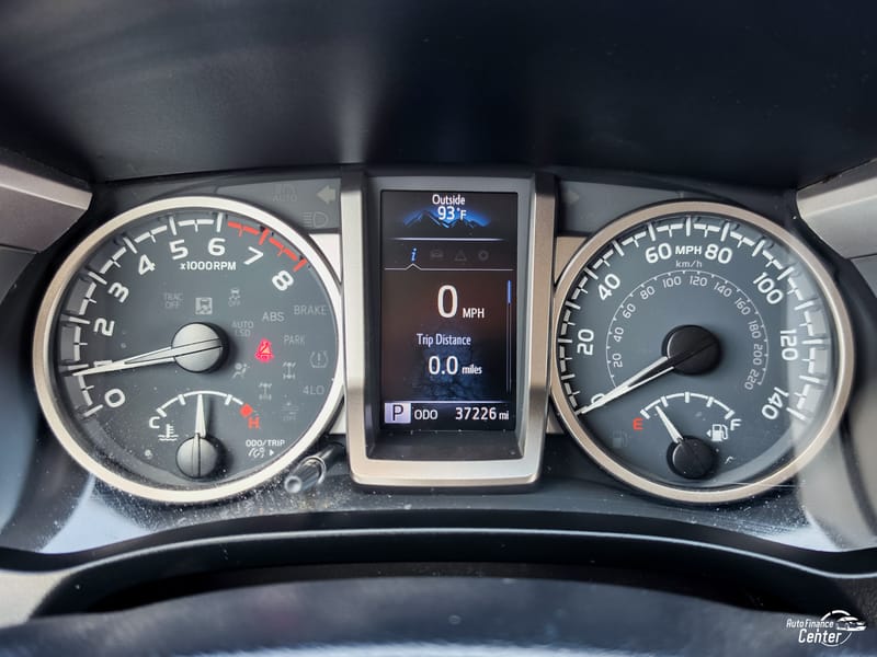 2021 TOYOTA TACOMA SR5 - TOY102070