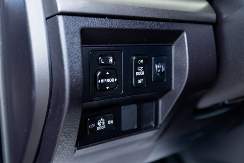 2016 TOYOTA TUNDRA SR5 - TOY103316
