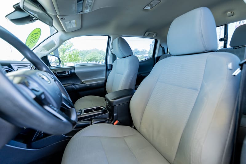 2018 TOYOTA TACOMA SR - TOY106503