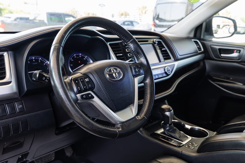 2015 TOYOTA HIGHLANDER XLE - TOY107748