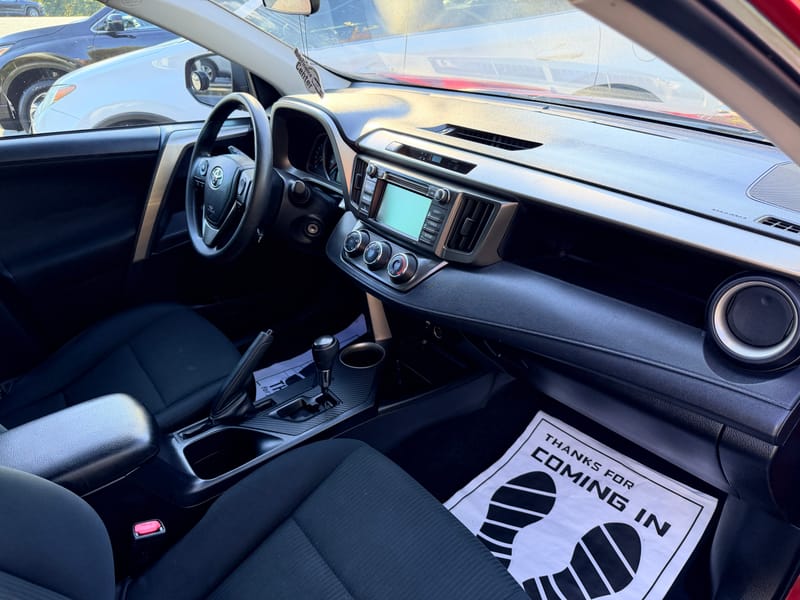 2014 TOYOTA RAV4 LE - TOY110160C