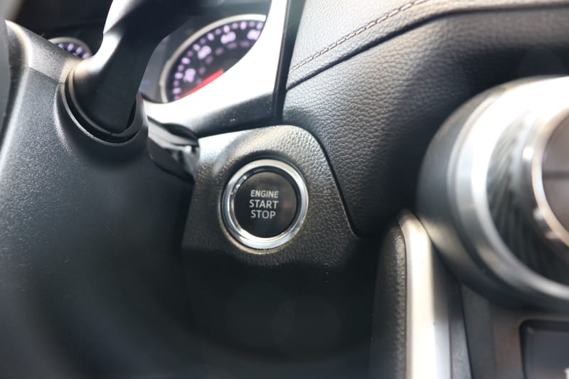 2020 TOYOTA RAV4 XLE - TOY110365