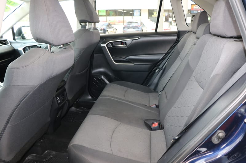 2020 TOYOTA RAV4 XLE - TOY110365