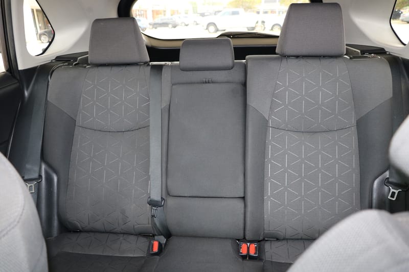 2020 TOYOTA RAV4 XLE - TOY110365