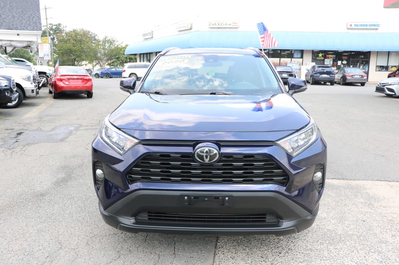 2020 TOYOTA RAV4 XLE - TOY110365