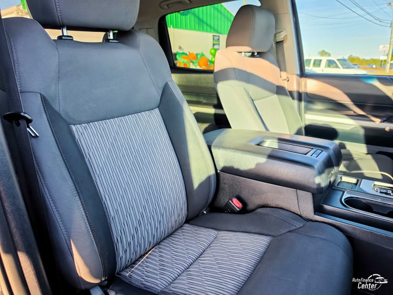 2017 TOYOTA TUNDRA SR5 - TOY112123