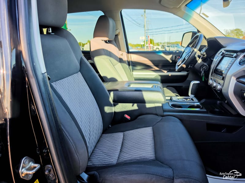 2017 TOYOTA TUNDRA SR5 - TOY112123