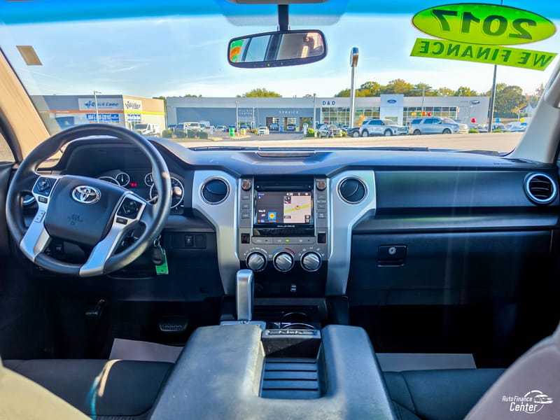 2017 TOYOTA TUNDRA SR5 - TOY112123
