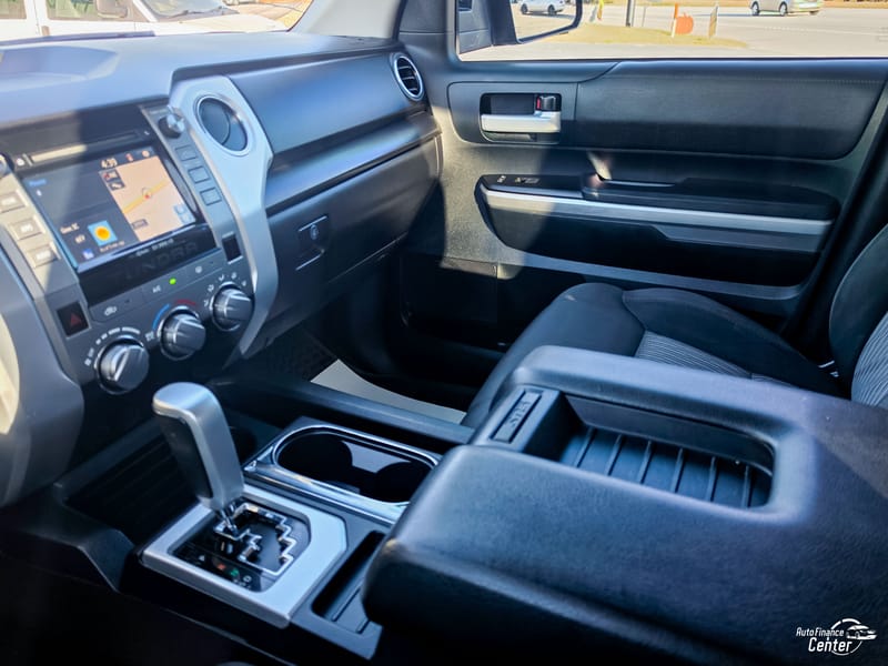 2017 TOYOTA TUNDRA SR5 - TOY112123