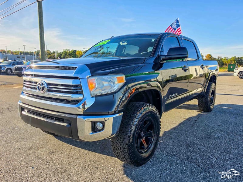 2017 TOYOTA TUNDRA SR5 - TOY112123