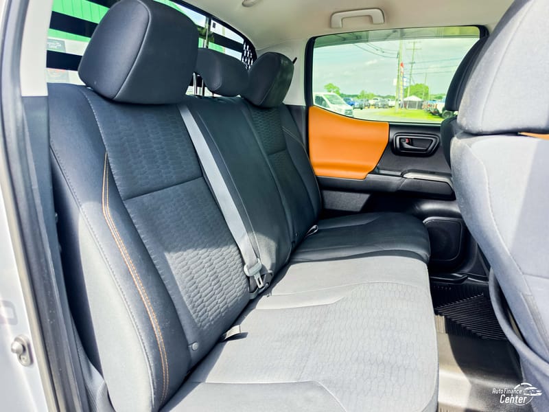 2019 TOYOTA TACOMA SR5 - TOY112973B