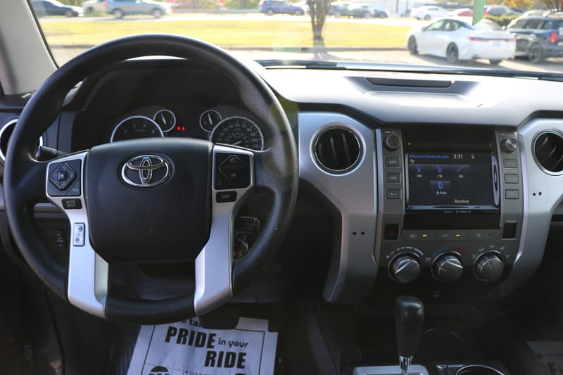 2017 TOYOTA TUNDRA SR5 4.6L - TOY117880C