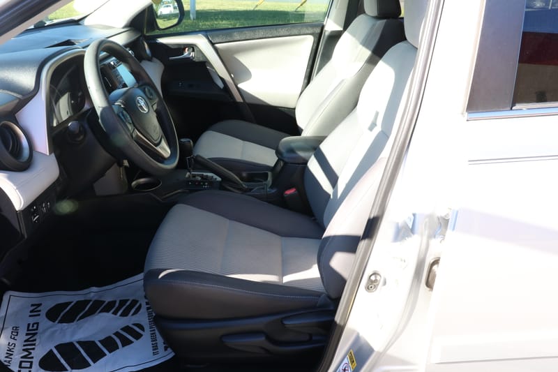 2014 TOYOTA RAV4 XLE - TOY118367